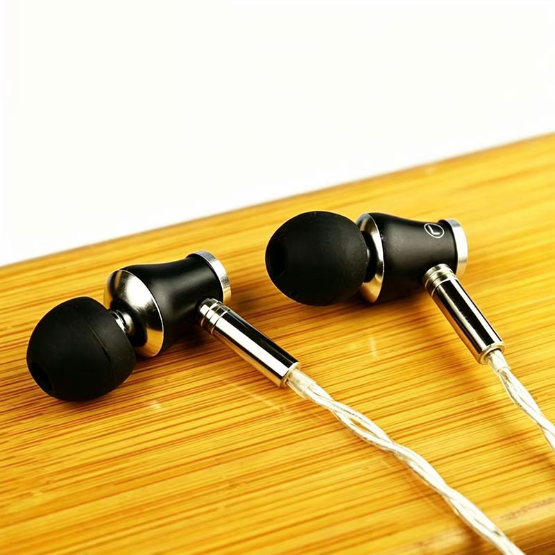Type C Wired Earphones With Mic - Auricolari In-Ear HiFi con Cavo Intercambiabile